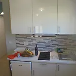 Apartment Ourania *
