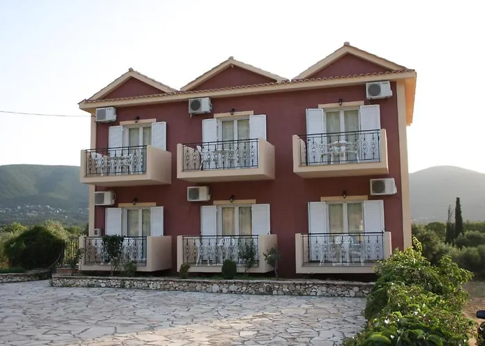 Апартаменты Ourania *